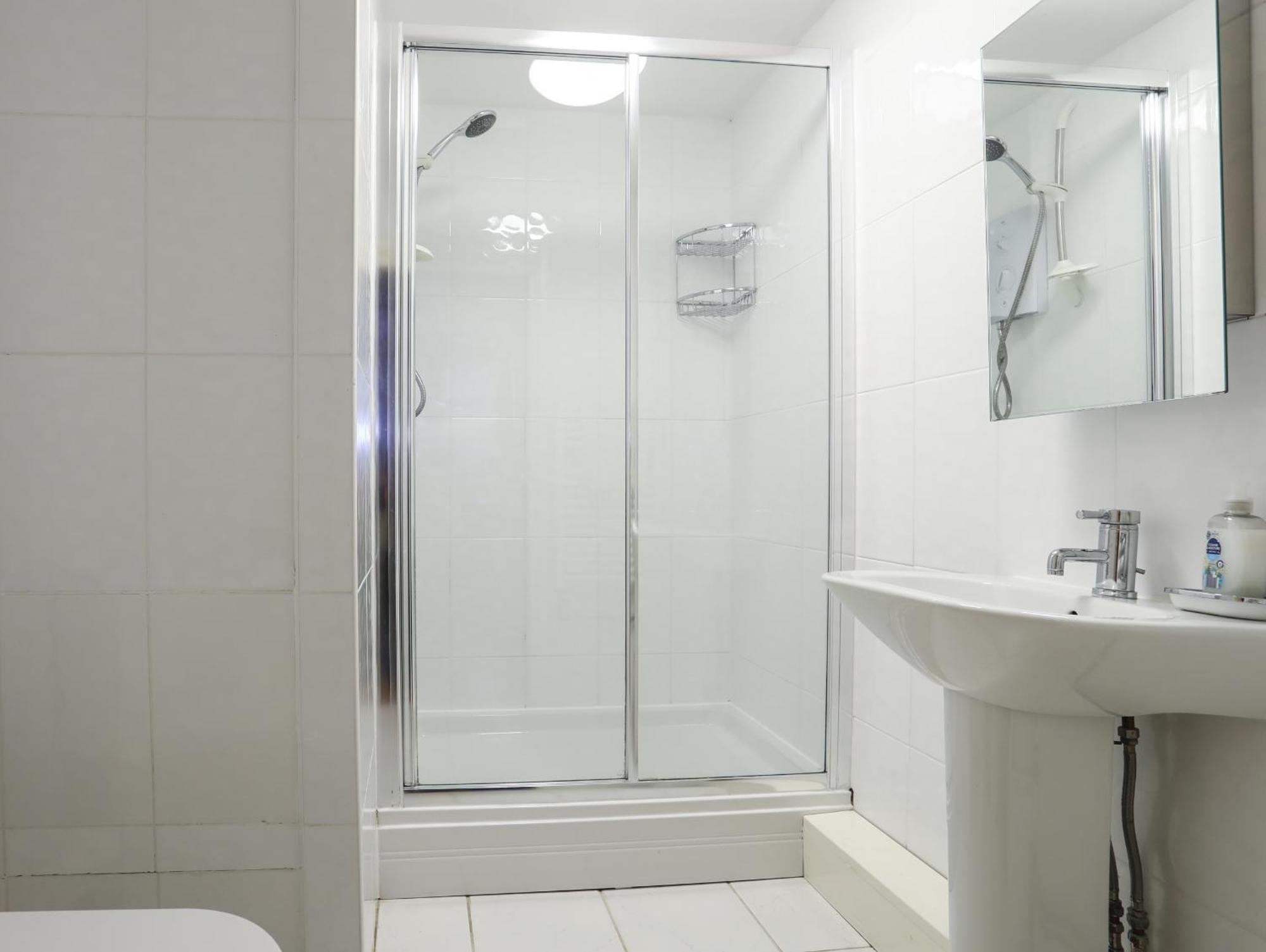 Cornhill Courtyard Apartment พอร์ทแมด็อก ภายนอก รูปภาพ
